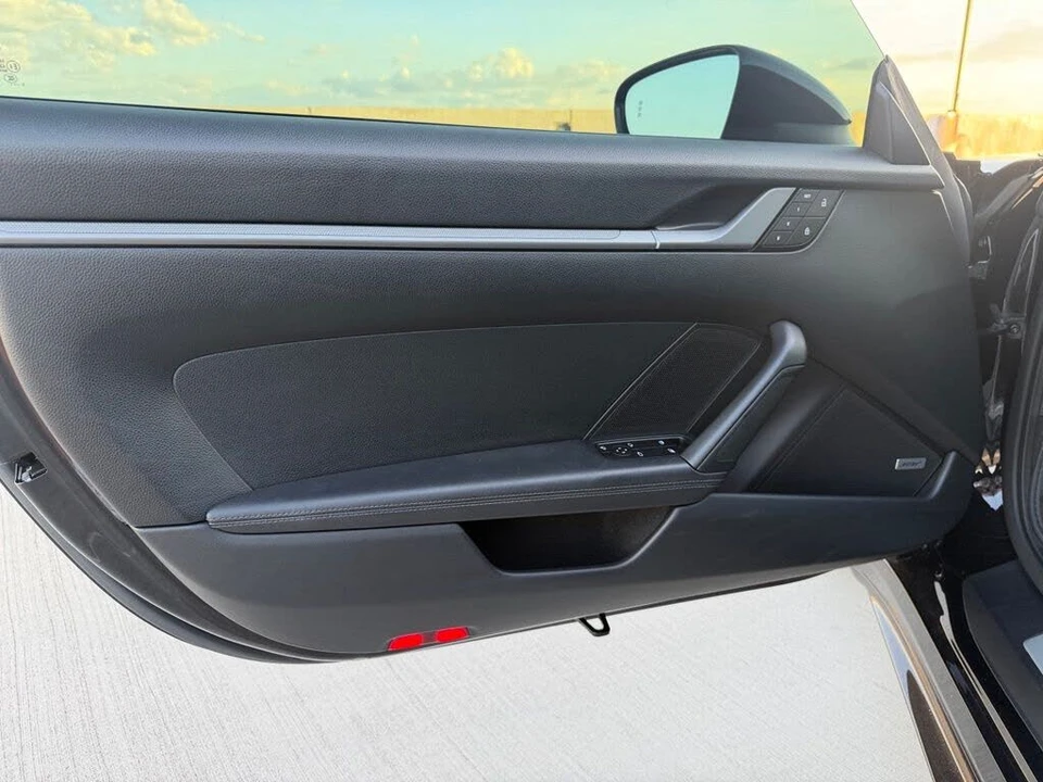 2022 Porsche 992 Targa 4 & 4S - Image 31 of 31