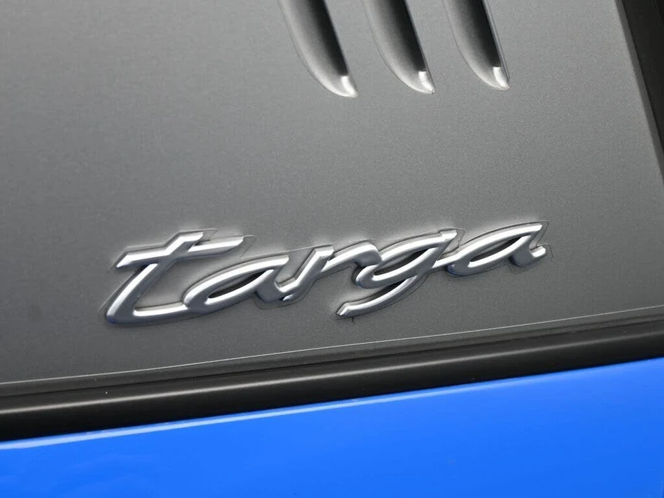 2022 Porsche 992 Targa 4 & 4S - Image 9 of 31