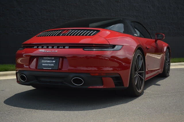 2022 Porsche 992 Targa 4 & 4S - Image 7 of 31