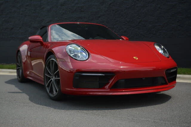 2022 Porsche 992 Targa 4 & 4S - Image 10 of 31
