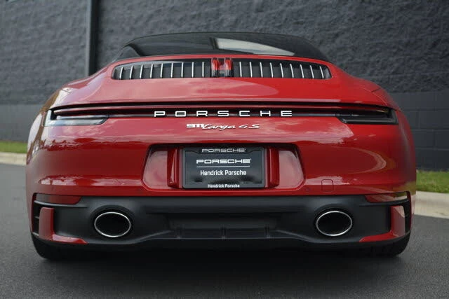 2022 Porsche 992 Targa 4 & 4S - Image 6 of 31