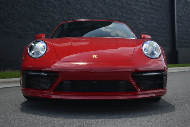2022 Porsche 992 Targa 4 & 4S - Image 9 of 31