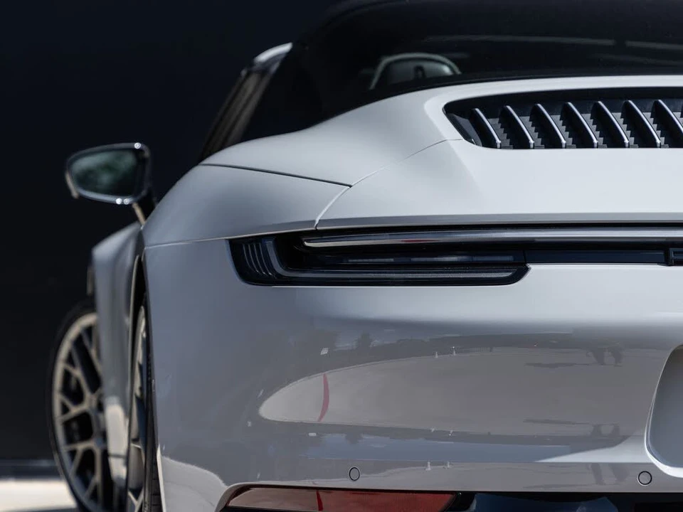 2022 Porsche 992 Targa 4 & 4S - Image 13 of 31
