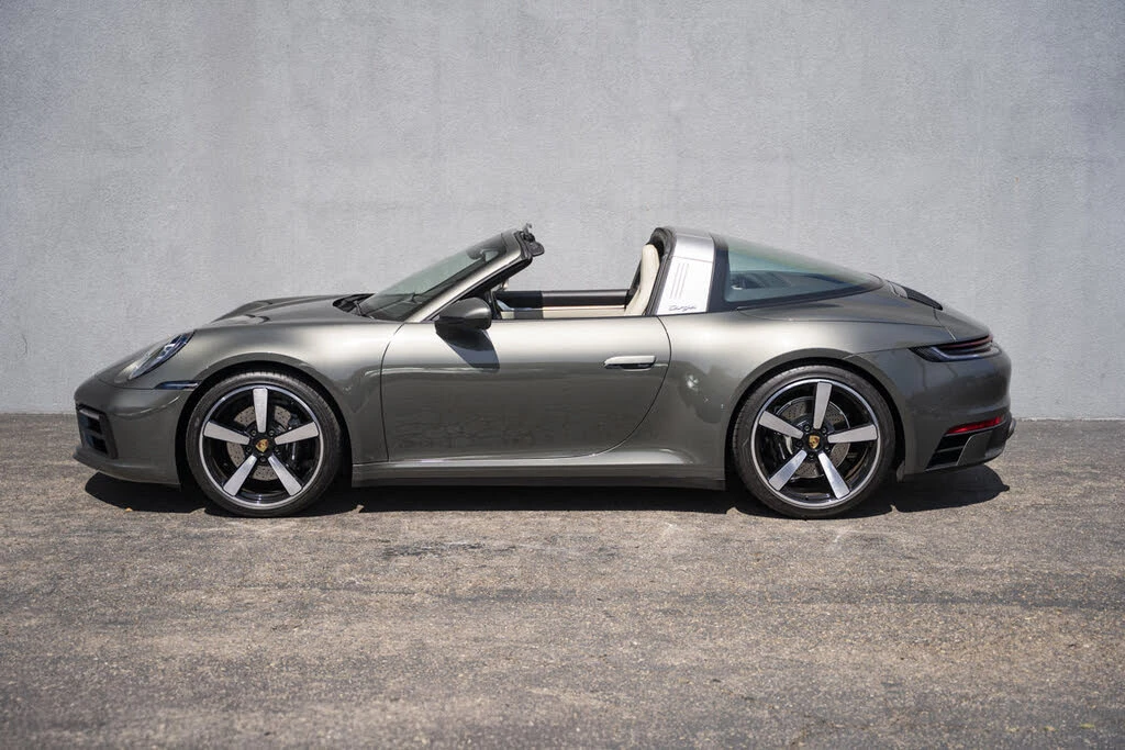 2022 Porsche 992 Targa 4 & 4S - Image 3 of 31