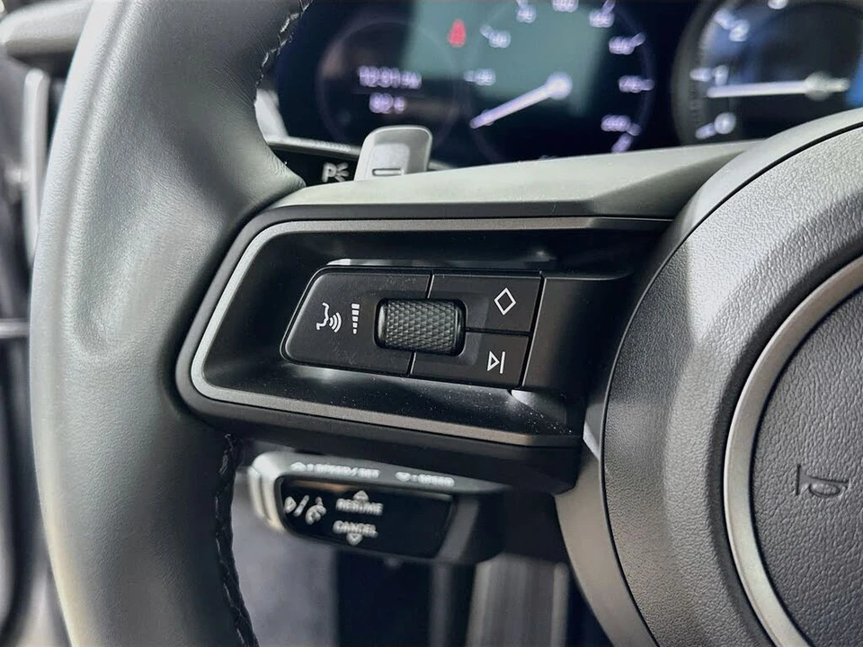 2022 Porsche 992 Targa 4 & 4S - Image 18 of 31