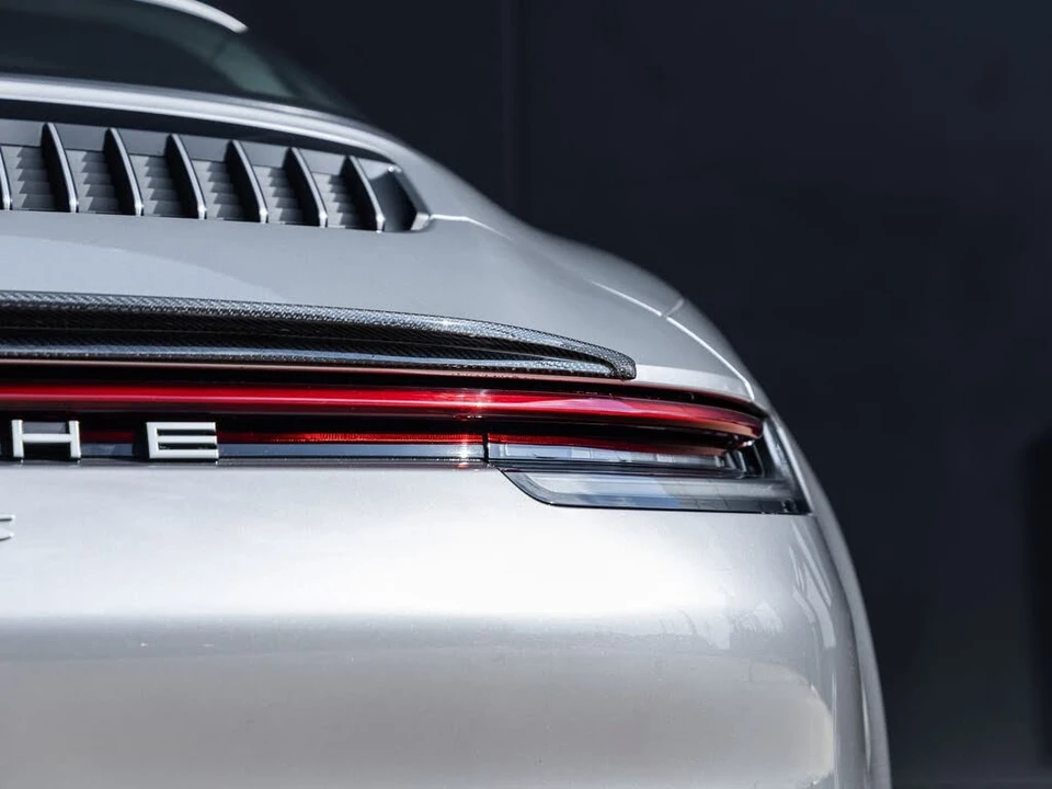 2022 Porsche 992 Targa 4 & 4S - Image 14 of 31
