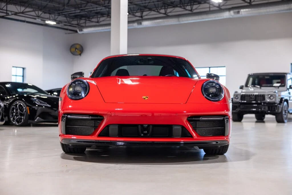 2022 Porsche 992 Targa 4 & 4S - Image 2 of 31