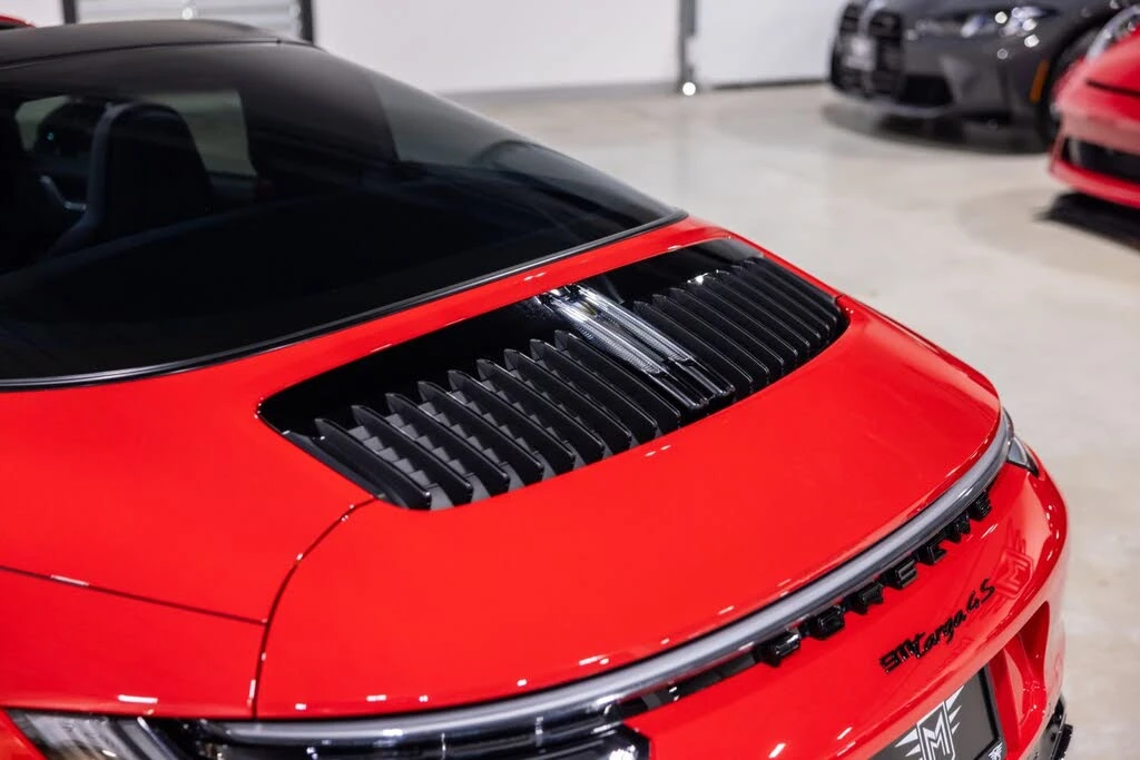 2022 Porsche 992 Targa 4 & 4S - Image 16 of 31