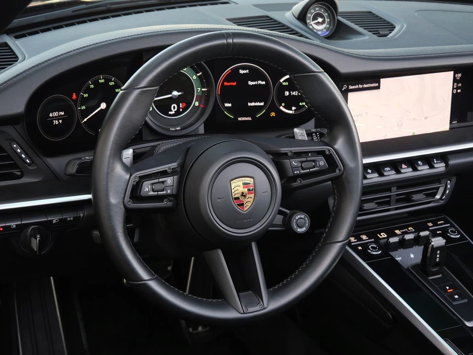 2022 Porsche 992 Targa 4 & 4S - Image 11 of 25