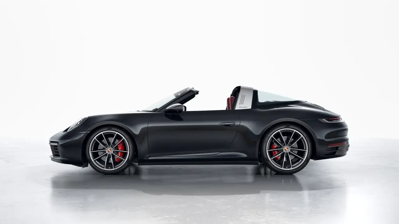 2022 Porsche 992 Targa 4 & 4S - Image 2 of 13