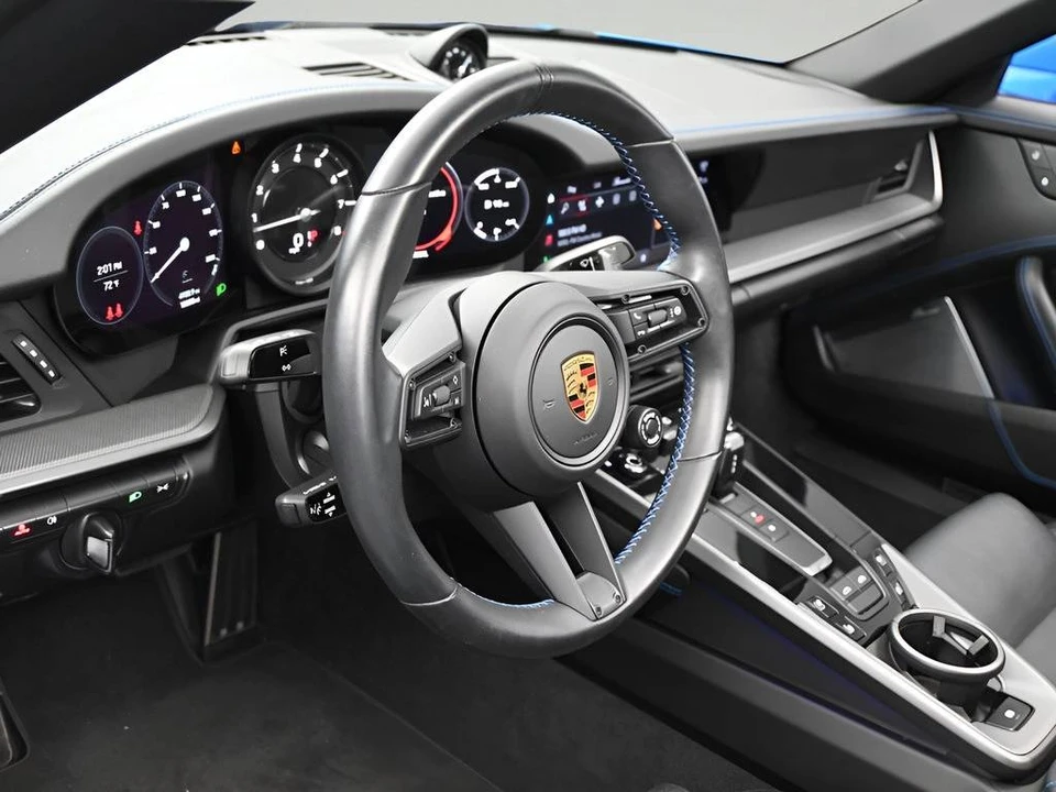 2022 Porsche 992 Targa 4 & 4S - Image 5 of 5