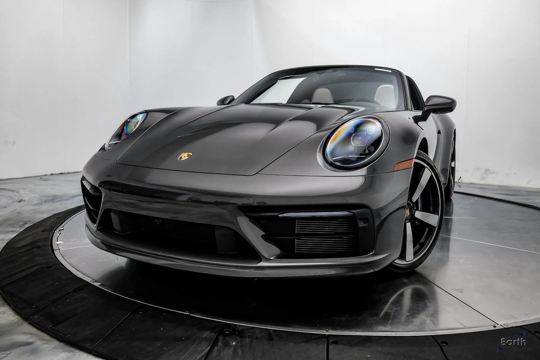 2022 Porsche 992 Targa 4 & 4S - Image 4 of 12