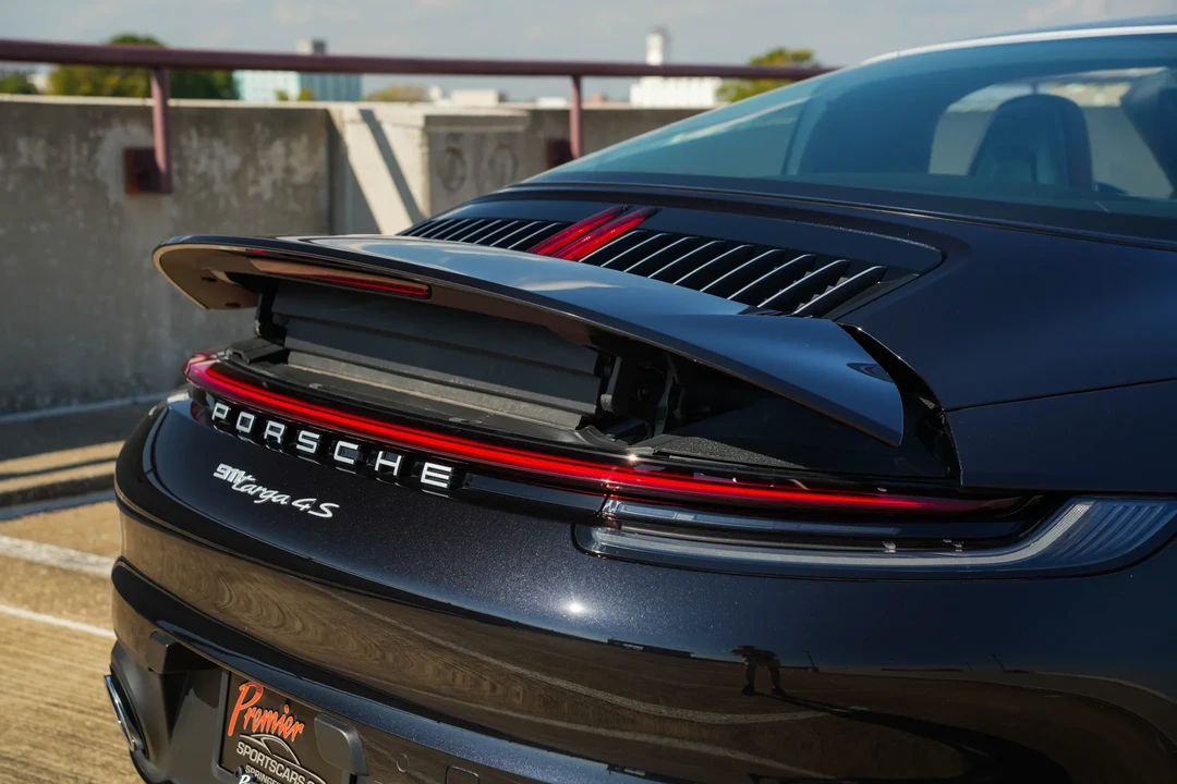 2022 Porsche 992 Targa 4 & 4S - Image 15 of 31