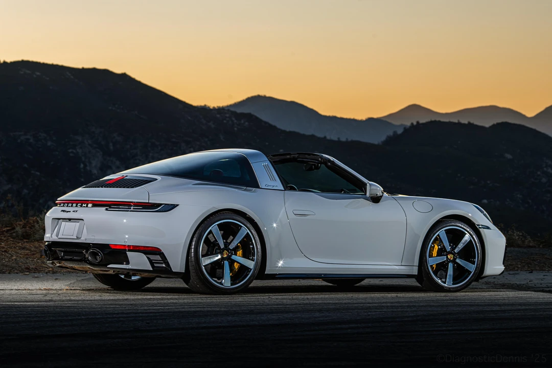 2022 Porsche 992 Carrera S - Image 29 of 31