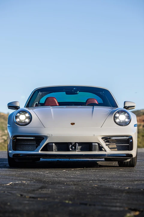 2022 Porsche 992 Carrera S - Image 6 of 31