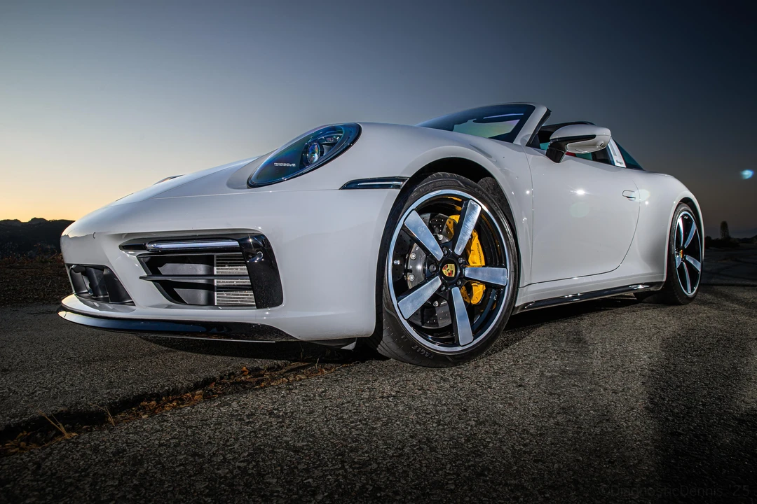 2022 Porsche 992 Carrera S - Image 13 of 31
