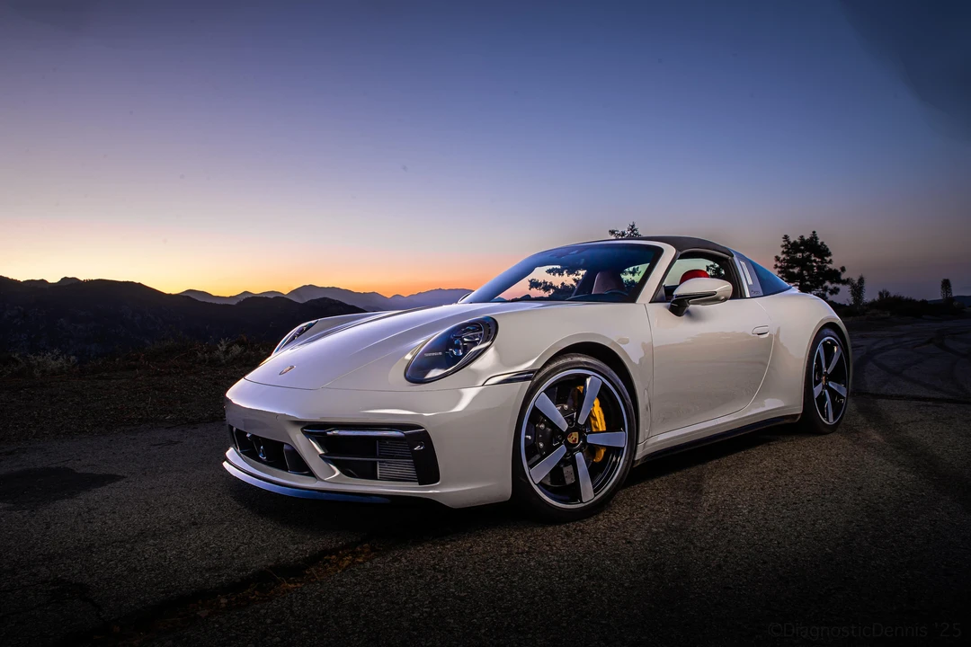 2022 Porsche 992 Carrera S - Image 15 of 31