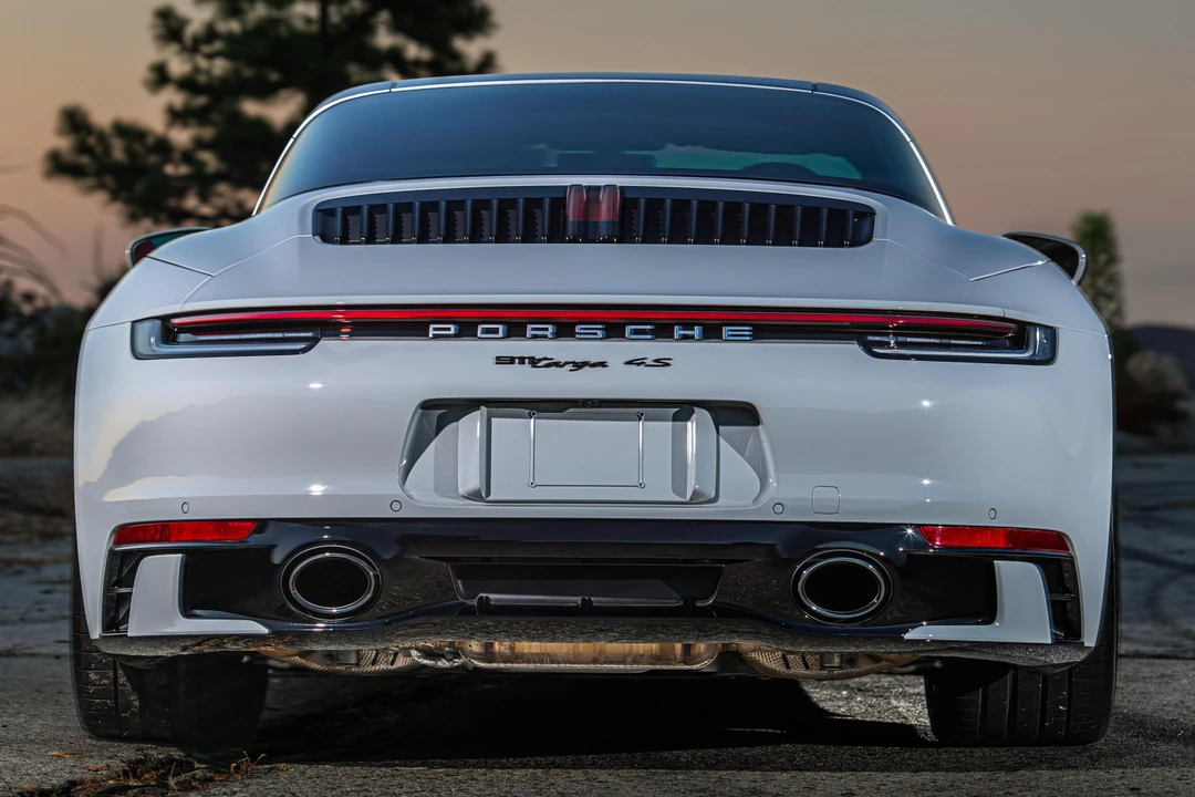 2022 Porsche 992 Carrera S - Image 5 of 31