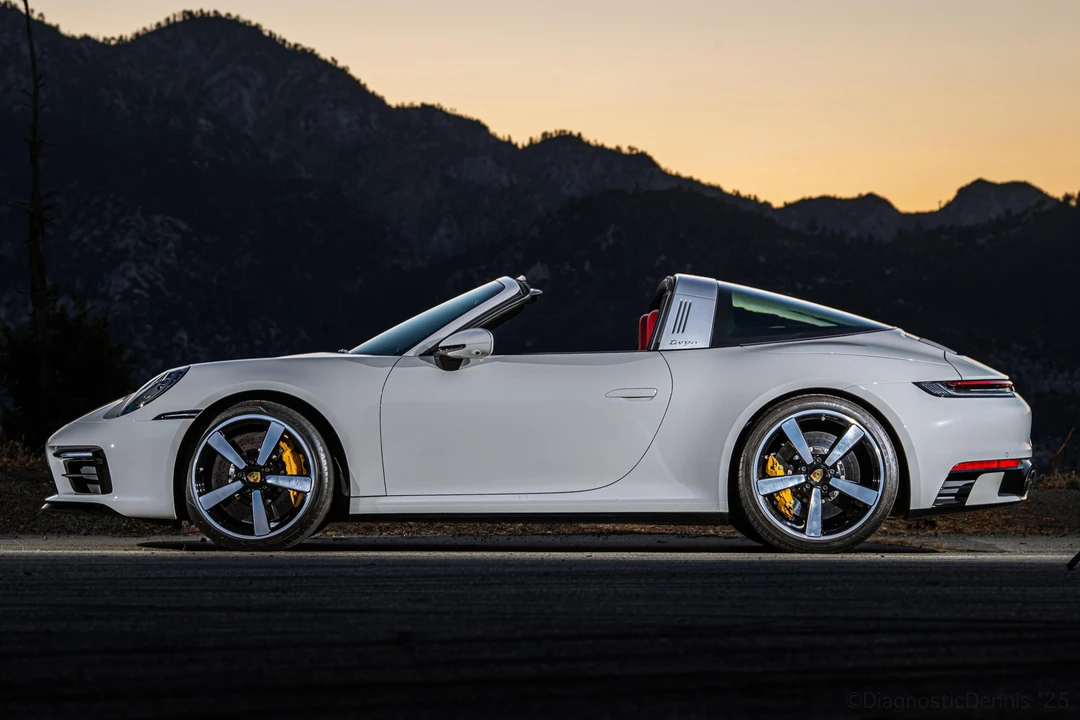 2022 Porsche 992 Carrera S - Image 3 of 31