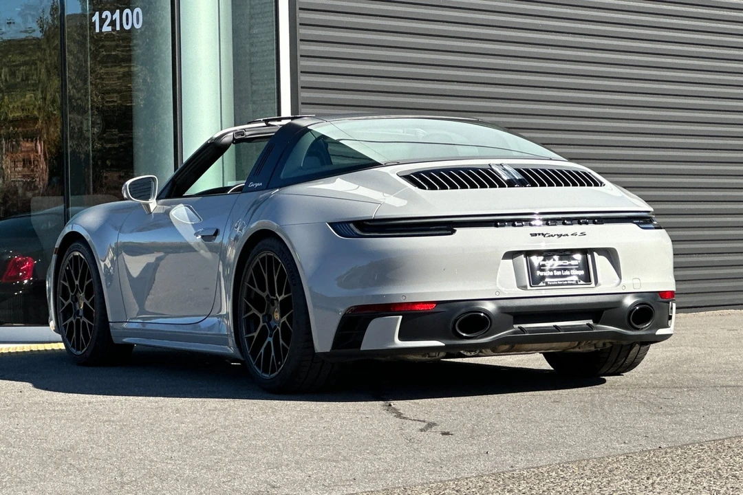 2022 Porsche 992 Targa 4 & 4S - Image 3 of 21