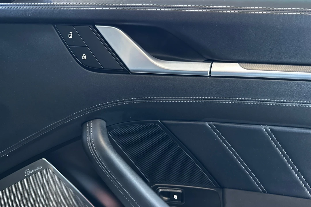 2022 Porsche 992 Targa 4 & 4S - Image 20 of 21