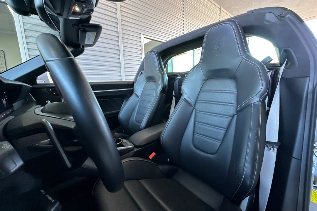 2022 Porsche 992 Targa 4 & 4S - Image 5 of 21