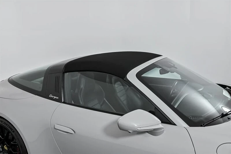 2022 Porsche 992 Targa 4 & 4S - Image 21 of 21