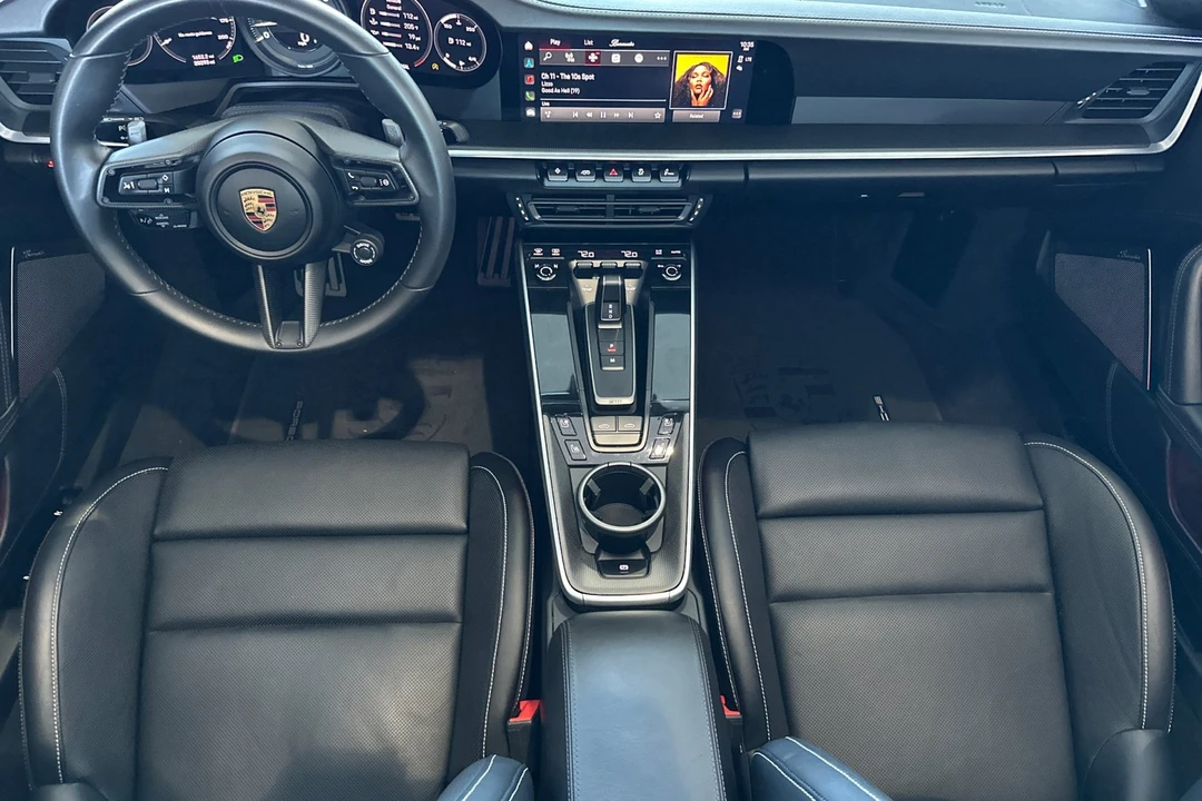 2022 Porsche 992 Targa 4 & 4S - Image 6 of 21