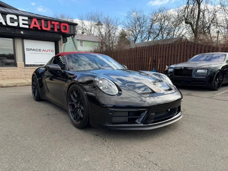 2022 Porsche 992 Targa 4 & 4S - Image 4 of 12