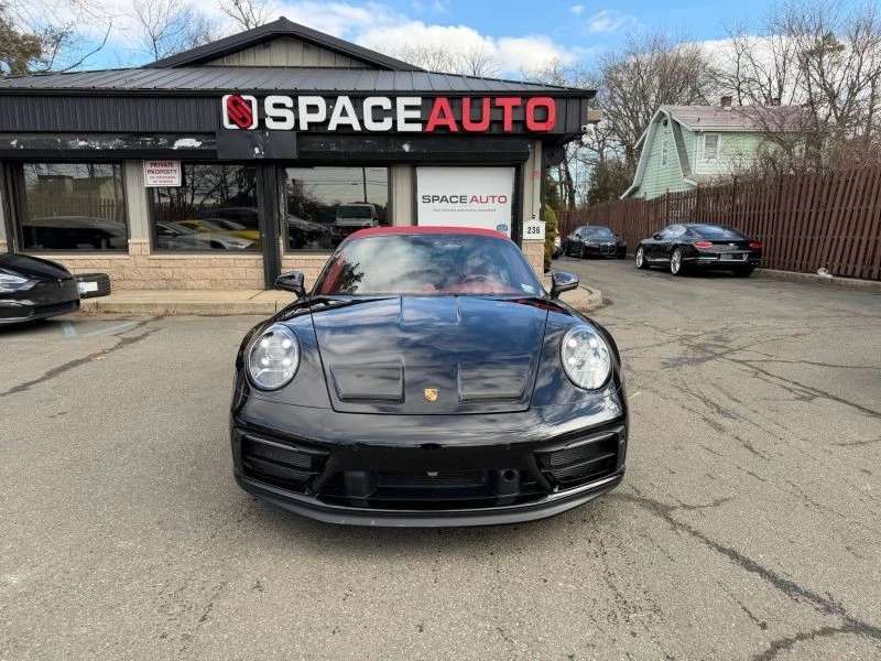 2022 Porsche 992 Targa 4 & 4S - Image 3 of 12
