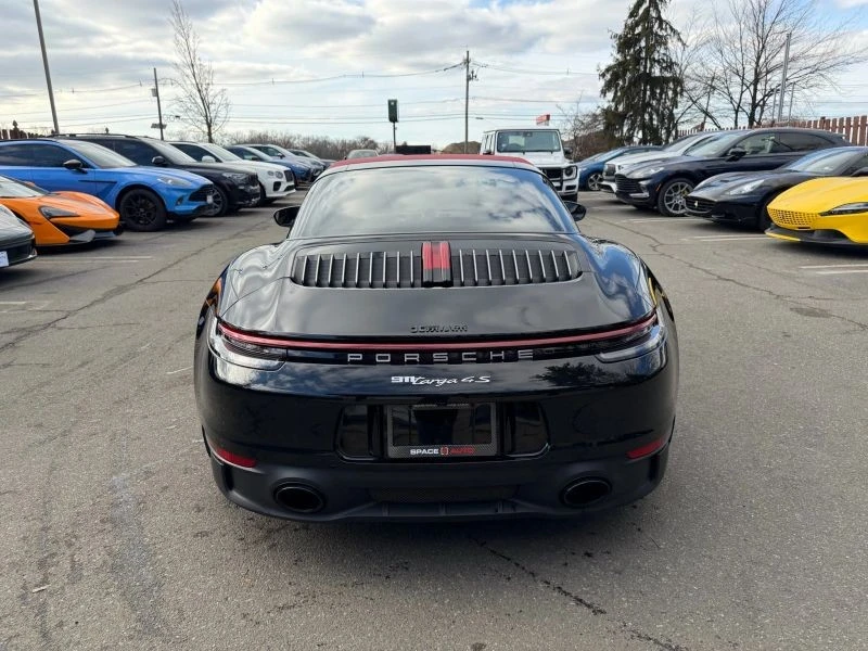 2022 Porsche 992 Targa 4 & 4S - Image 7 of 12