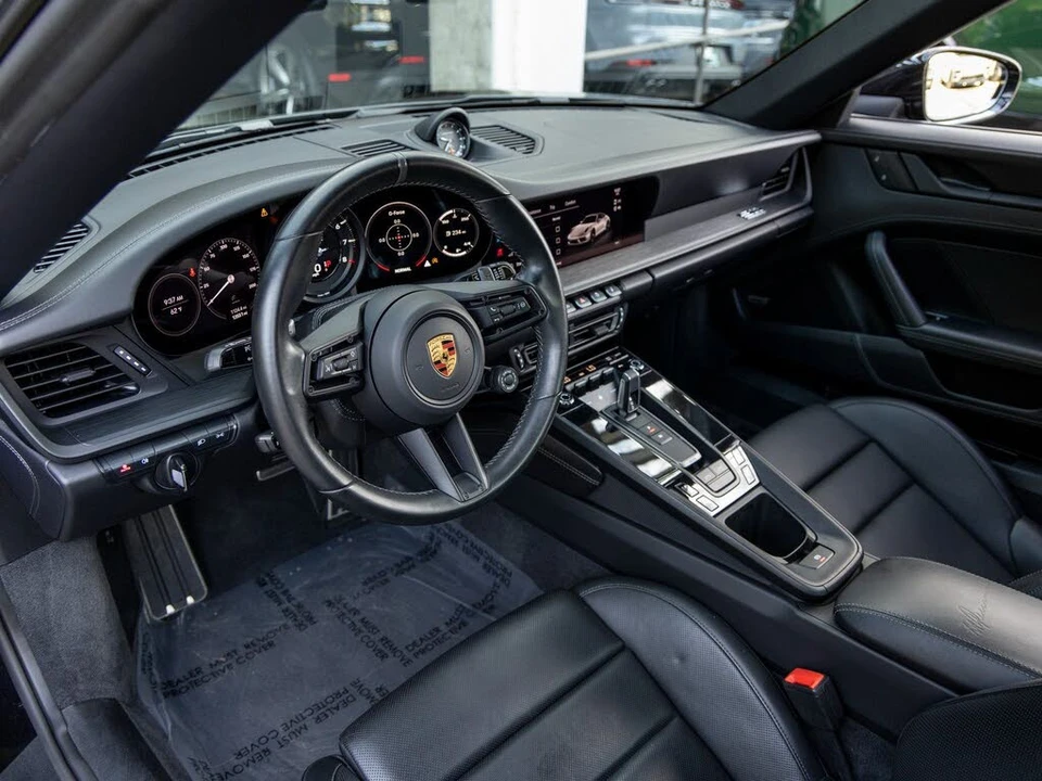 2022 Porsche 992 Targa 4 & 4S - Image 4 of 31