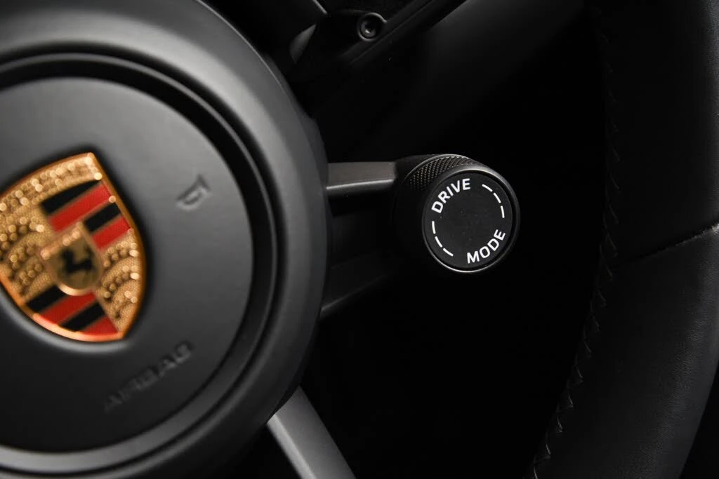 2022 Porsche 992 Targa 4 & 4S - Image 21 of 31