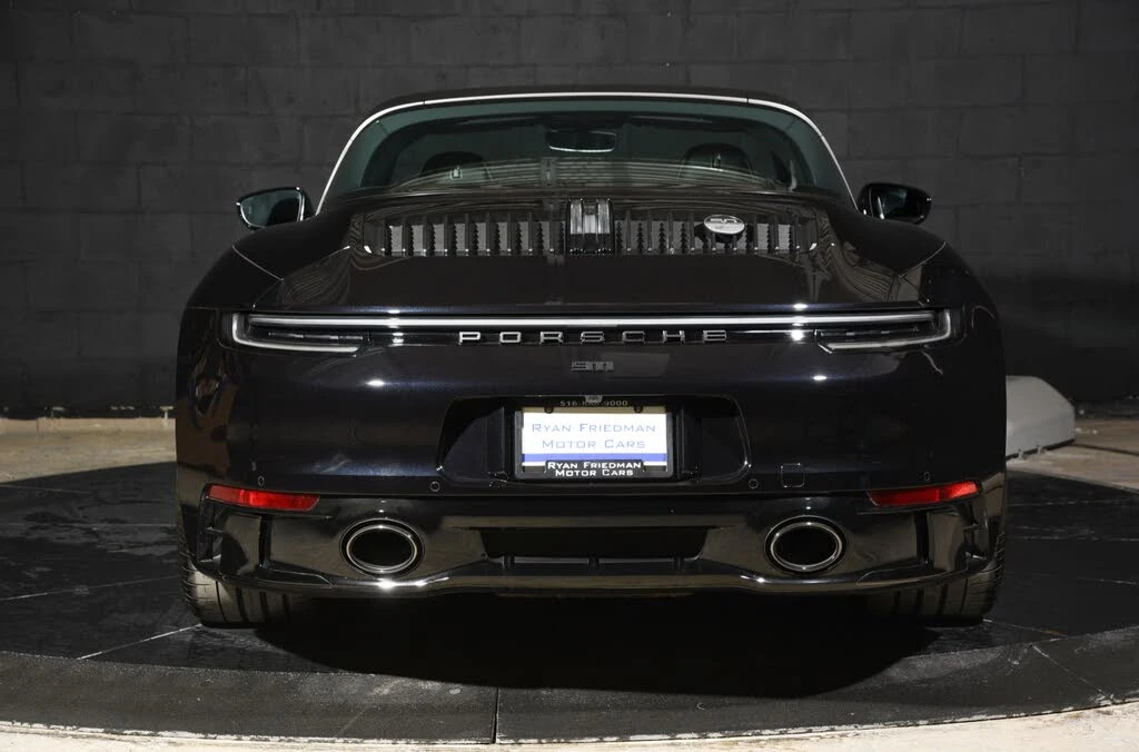 2022 Porsche 992 Targa 4 & 4S - Image 12 of 31