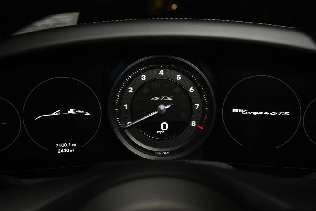 2022 Porsche 992 Targa 4 & 4S - Image 20 of 31