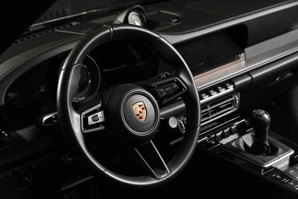 2022 Porsche 992 Targa 4 & 4S - Image 4 of 31