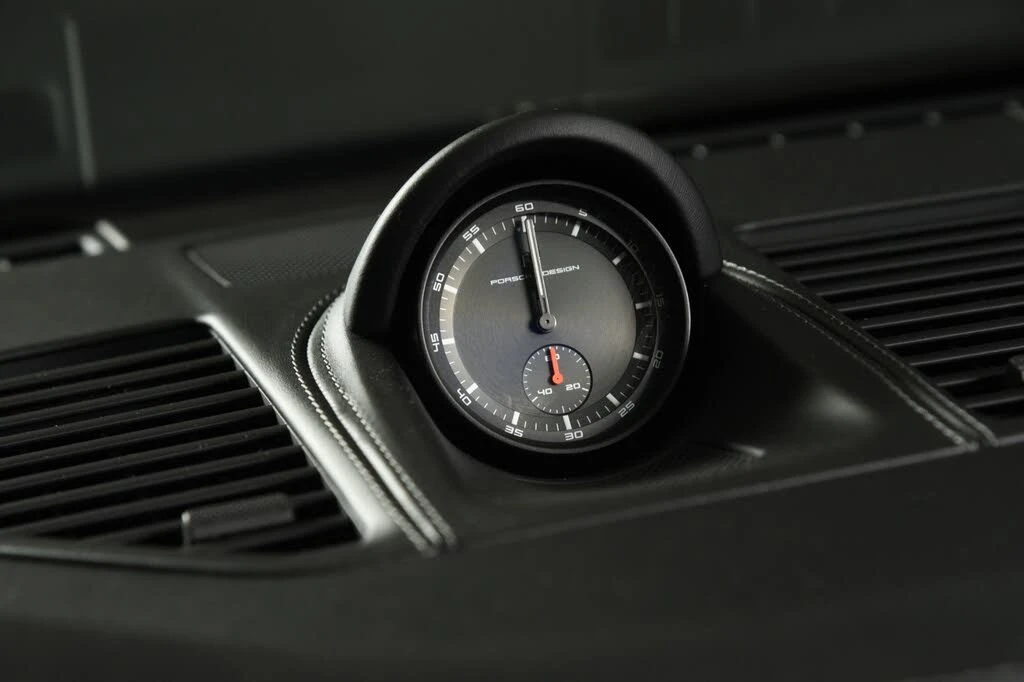 2022 Porsche 992 Targa 4 & 4S - Image 22 of 31