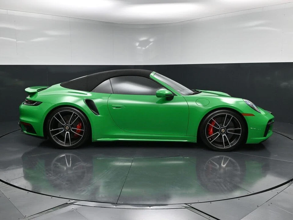 2022 Porsche 992 Turbo - Image 9 of 31
