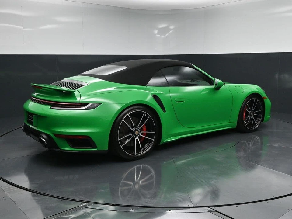 2022 Porsche 992 Turbo - Image 8 of 31