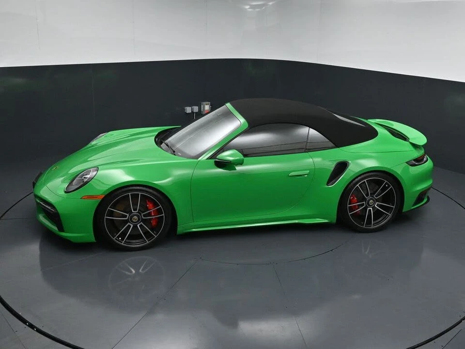 2022 Porsche 992 Turbo - Image 13 of 31