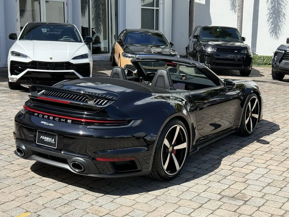 2022 Porsche 992 Turbo - Image 17 of 31