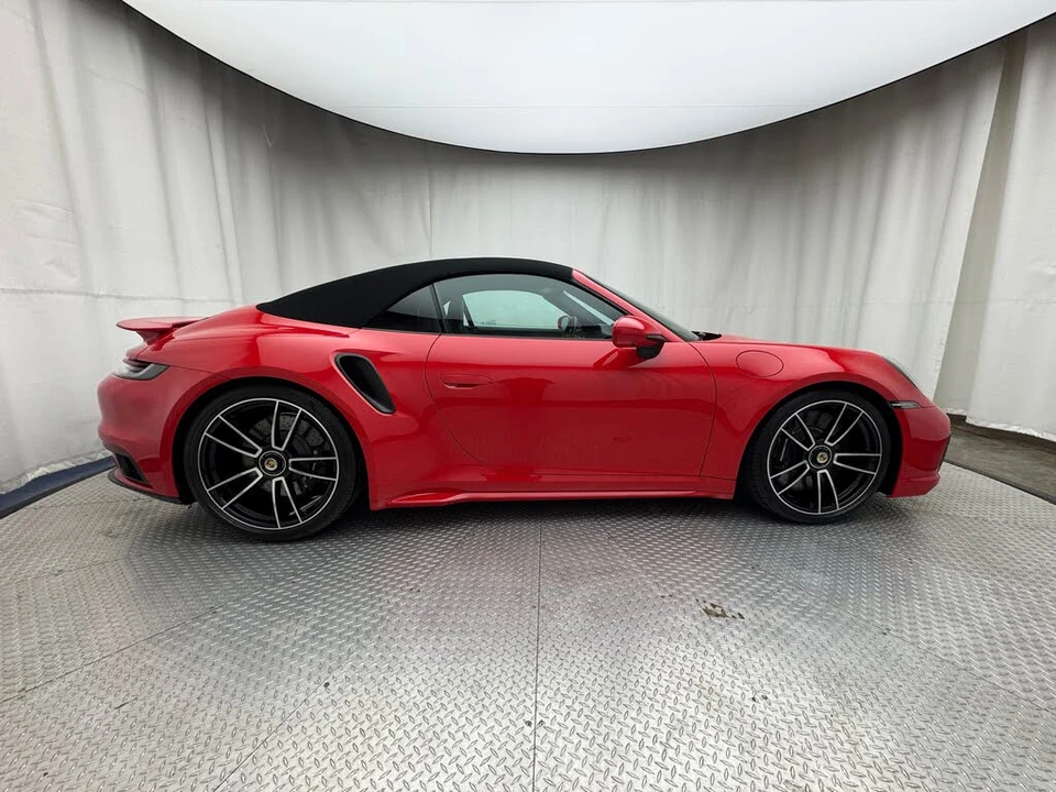 2022 Porsche 992 Turbo - Image 16 of 31