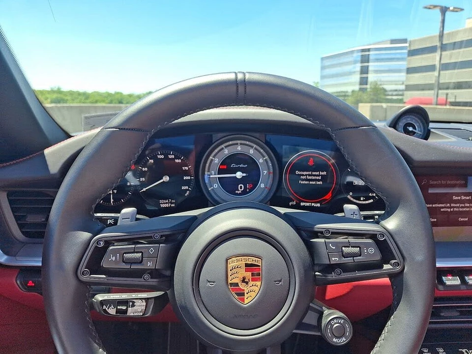2022 Porsche 992 Turbo - Image 21 of 31