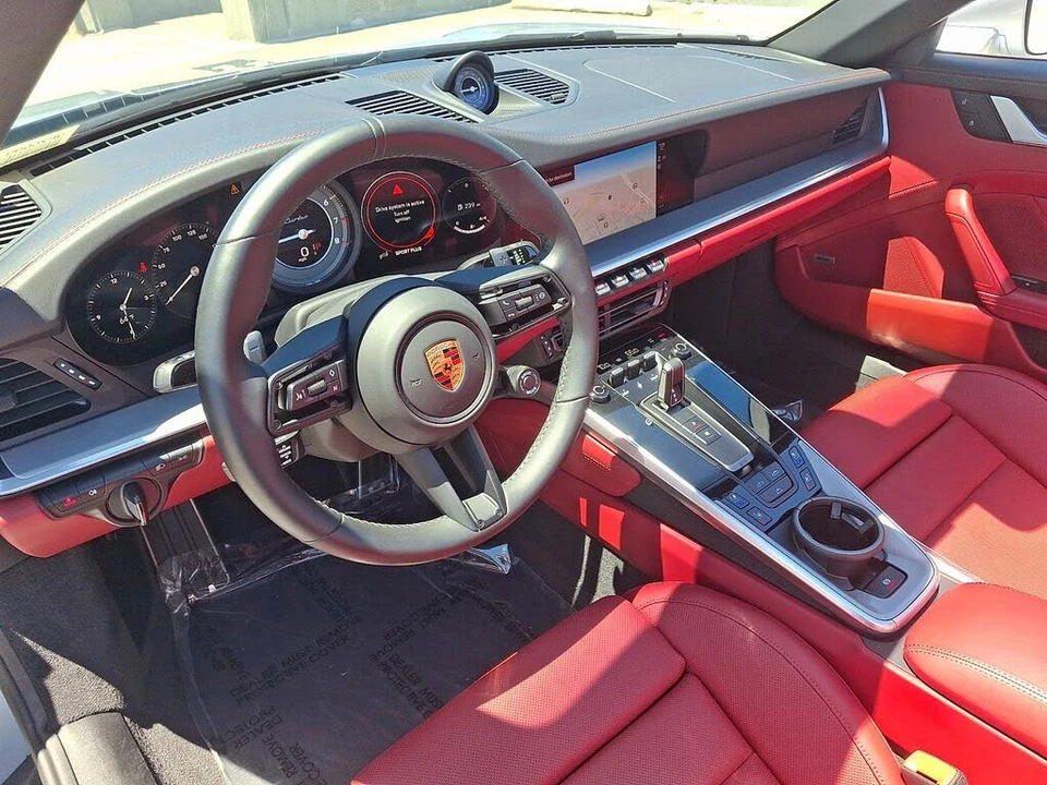 2022 Porsche 992 Turbo - Image 13 of 31