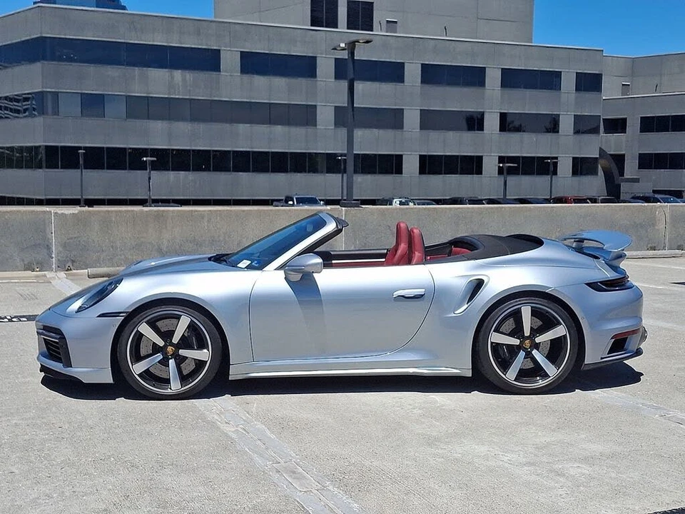 2022 Porsche 992 Turbo - Image 2 of 31