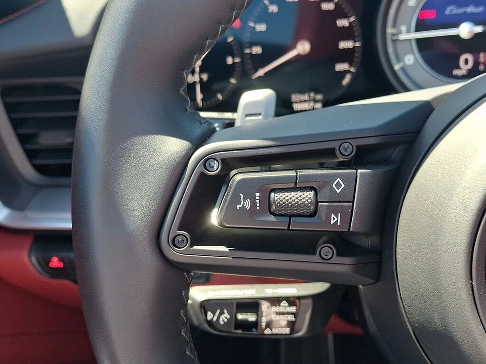 2022 Porsche 992 Turbo - Image 23 of 31