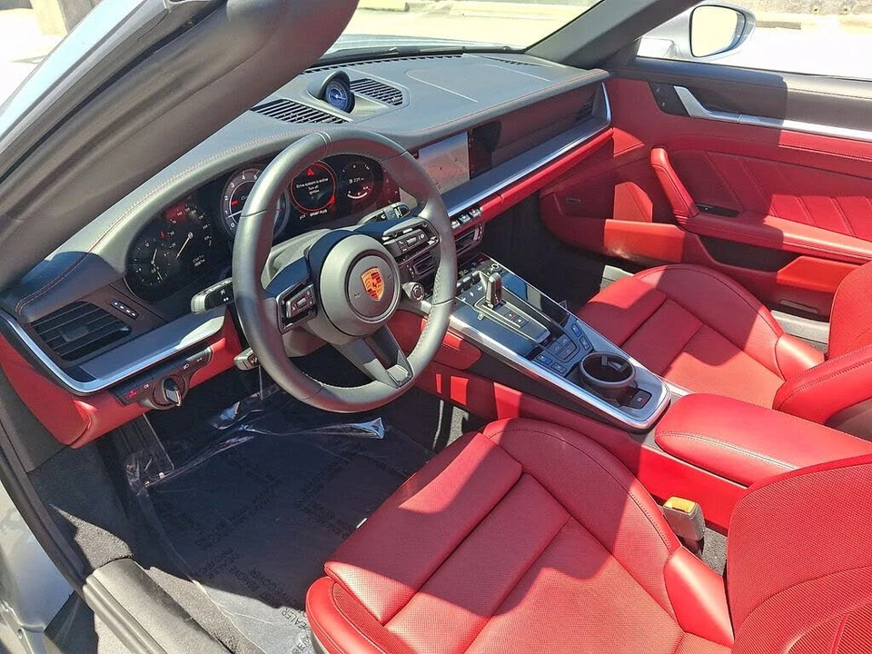 2022 Porsche 992 Turbo - Image 4 of 31