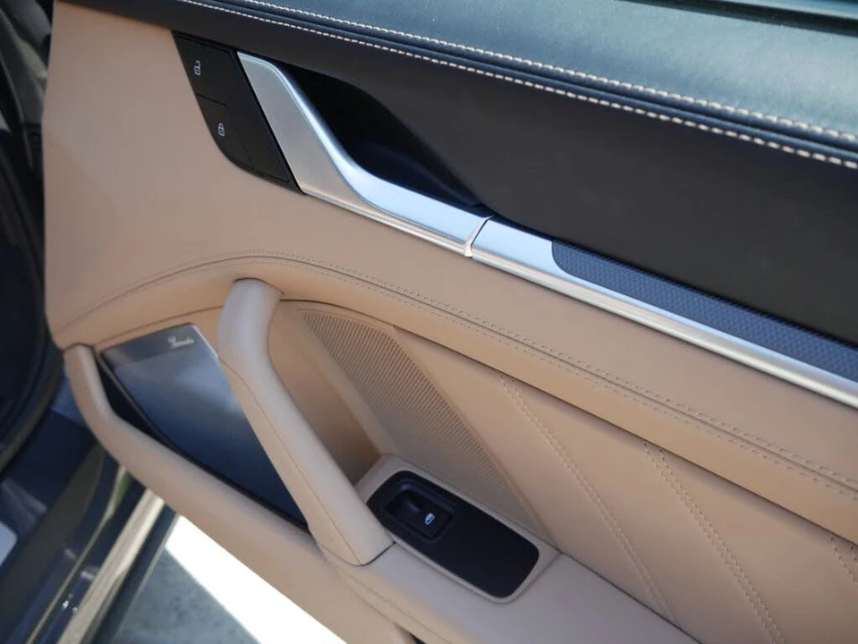 2022 Porsche 992 Turbo - Image 17 of 29