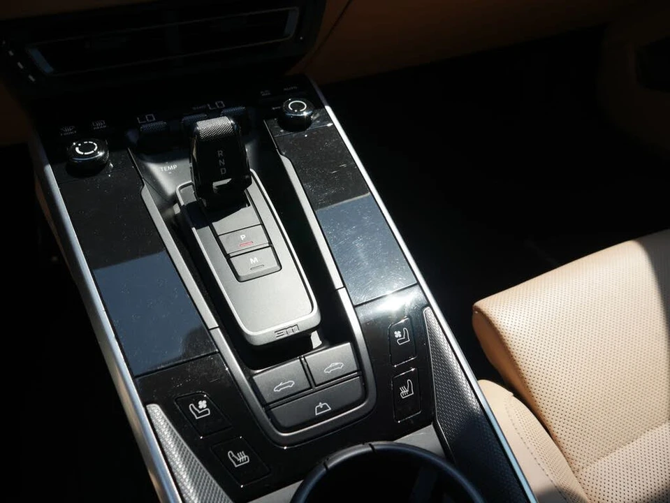 2022 Porsche 992 Turbo - Image 26 of 29
