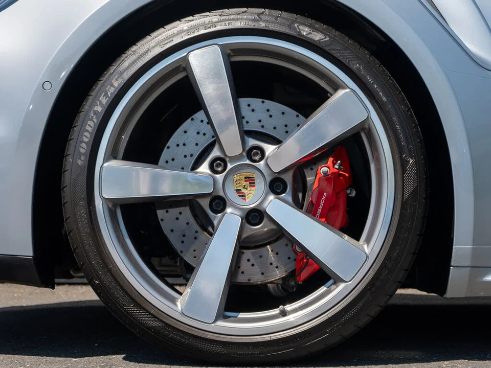 2022 Porsche 992 Turbo - Image 14 of 31